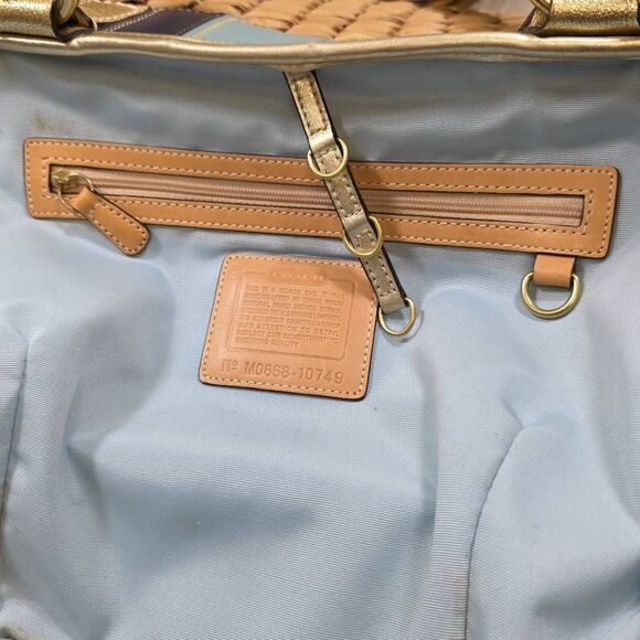 Coach Rare Vintage Legacy Lily Straw Tote - Picture 14 of 16